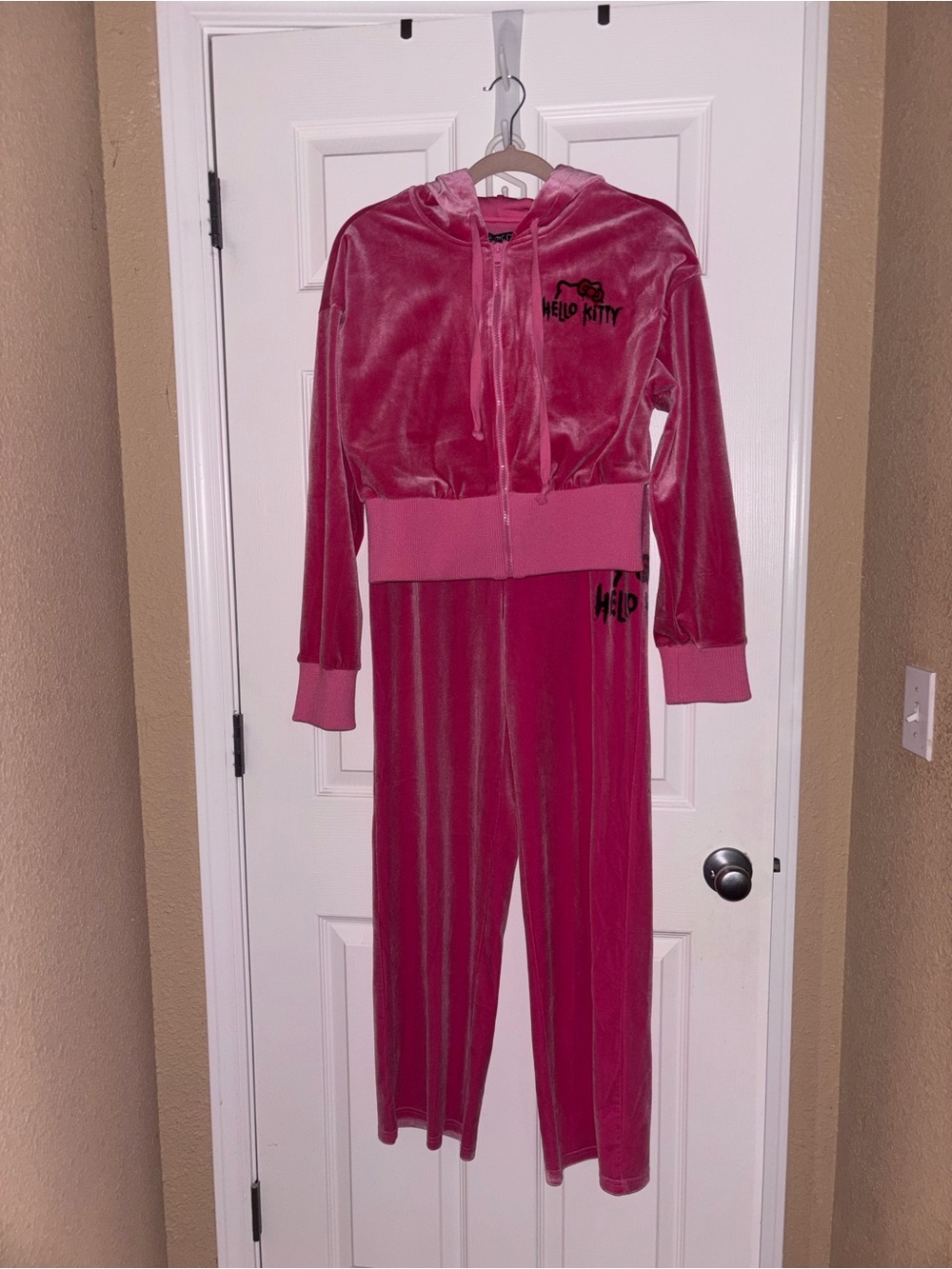 Hello Kitty X Forever21 Hot Pink Velour Zip Jacket and Pants Set
